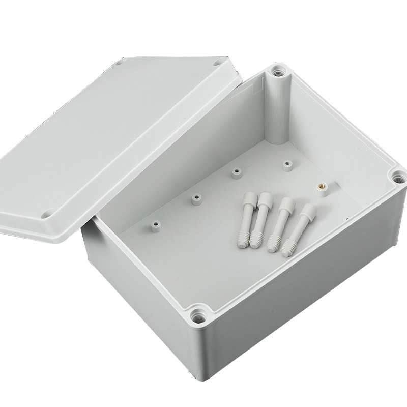 ABS-kunststof waterdichte aans - Outdoor Power Monitor recensie en prijs